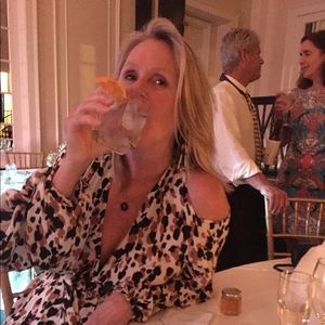 Meet your Posher, Linda